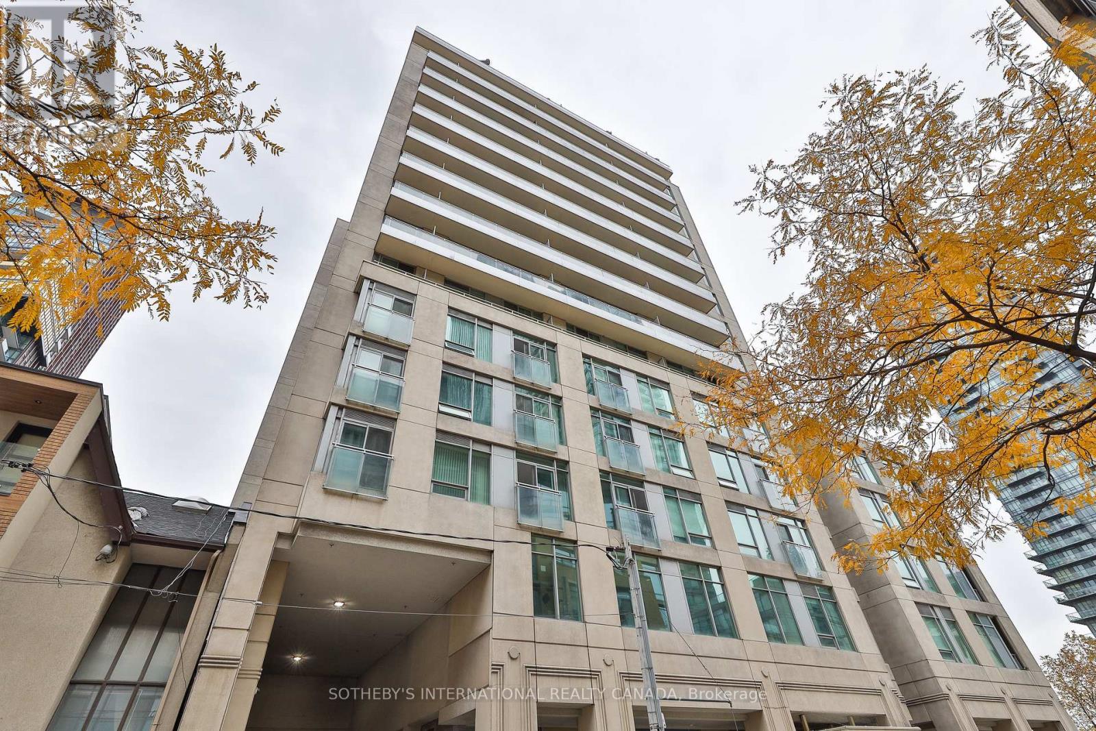 MLS® listing #28570609 for sale located at PH 201 - 8 SCOLLARD STREET
