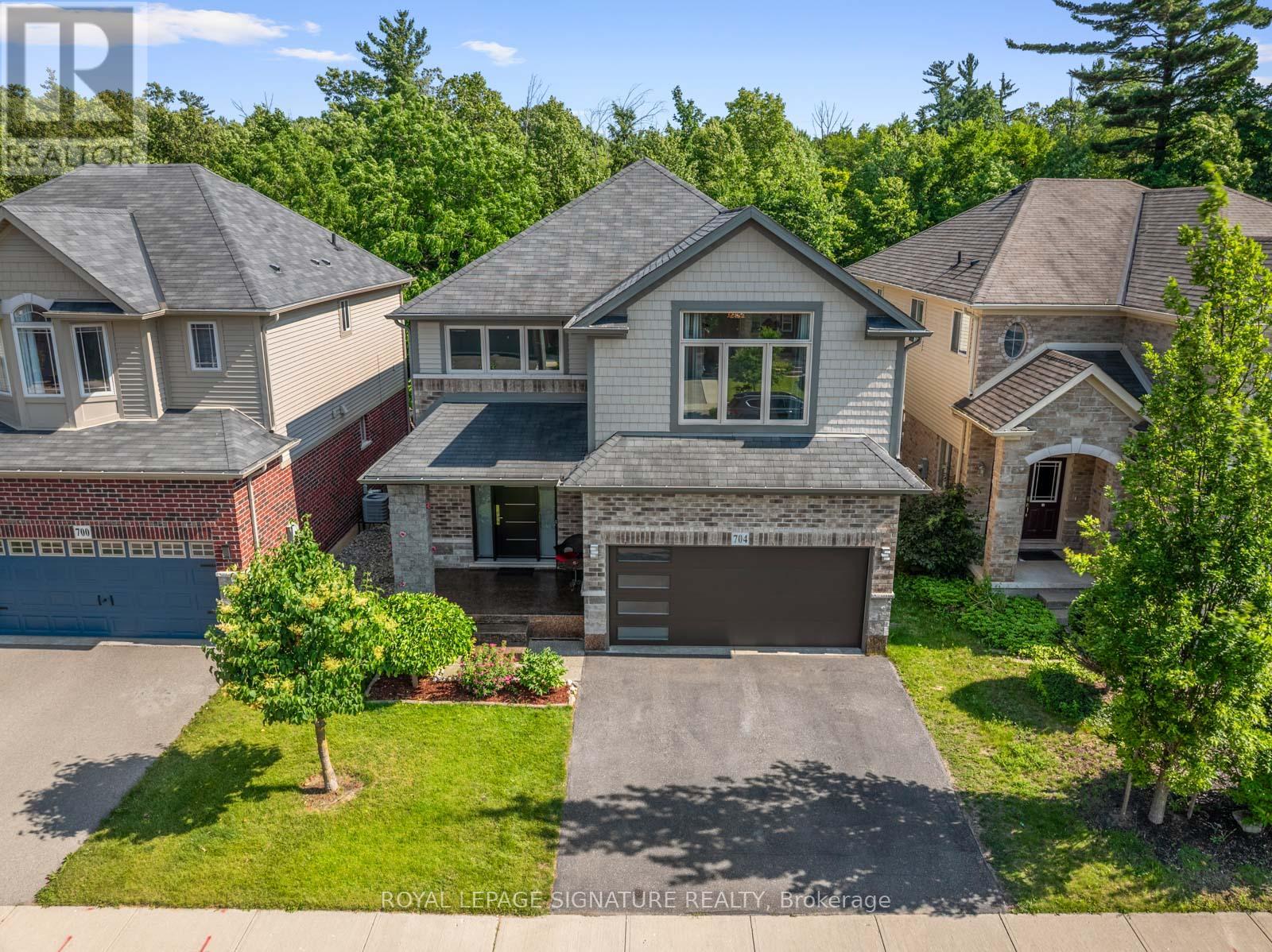 MLS® listing #28573616 for sale located at 704 ROBERT FERRIE DRIVE