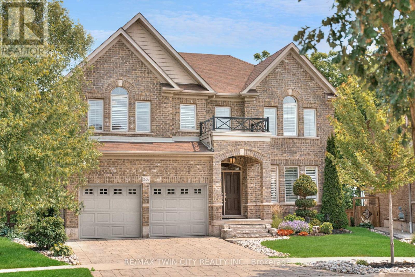 MLS® listing #28574204 for sale located at 228 EVENS POND CRESCENT