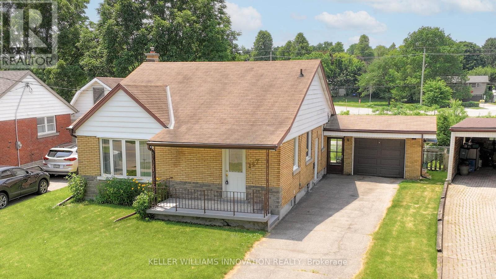 MLS® listing #28574211 for sale located at 147 CLARK AVENUE