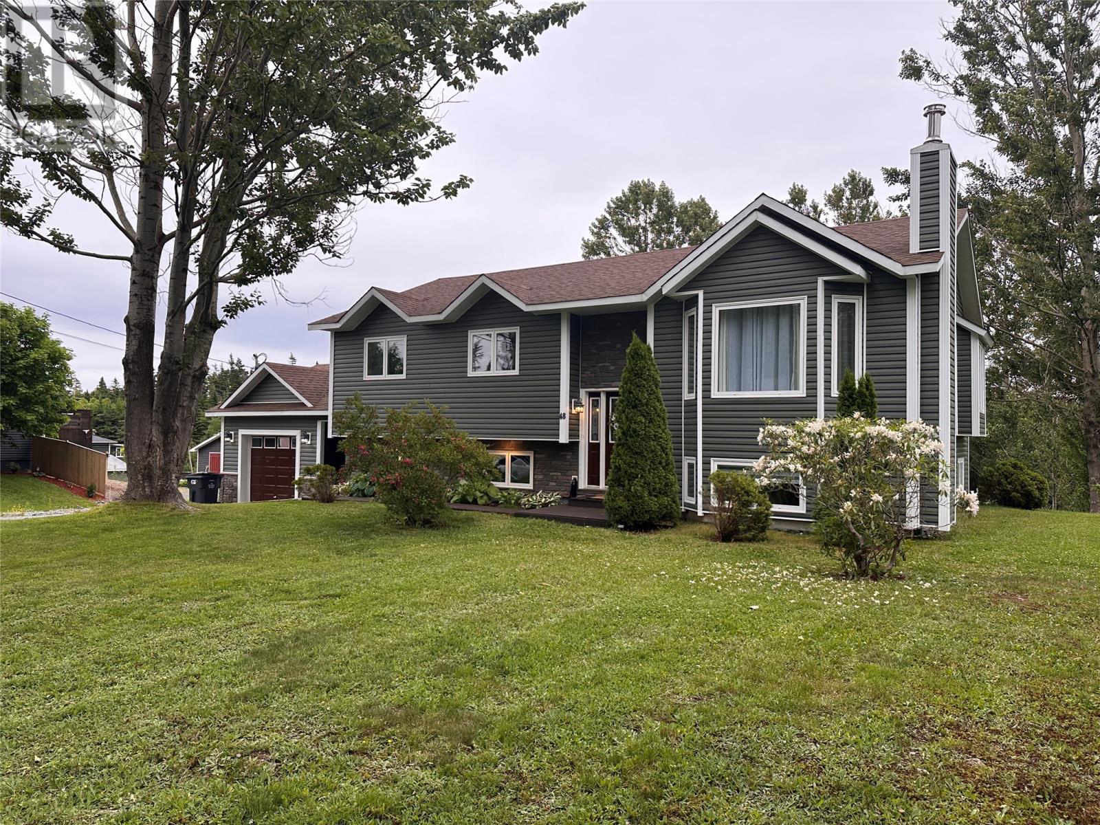 MLS® listing #28578955 for sale located at 48 Atlantic Street