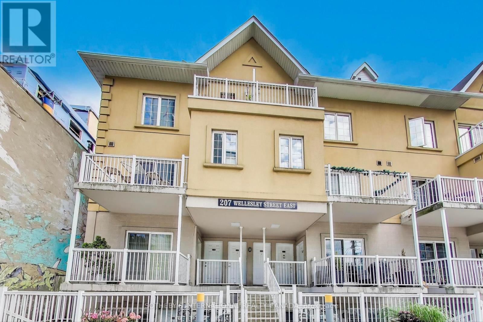 MLS® listing #28584609 for sale located at 207 - 207 WELLESLEY STREET E