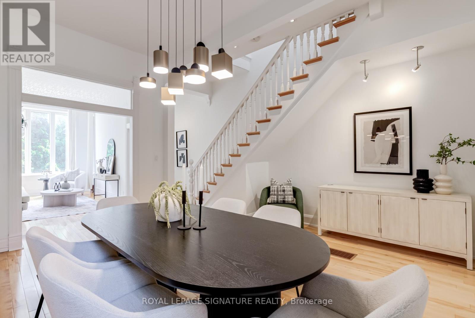MLS® listing #28593225 for sale located at 20 MANNING AVENUE