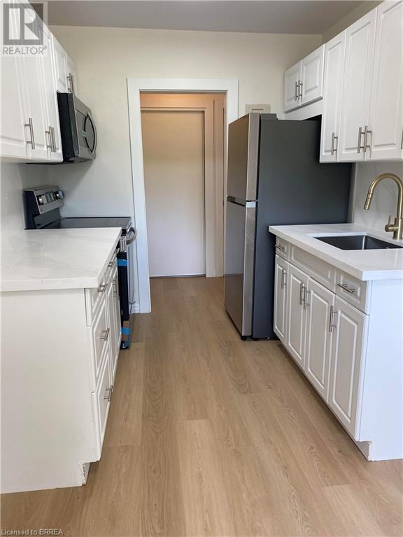 MLS® listing #28601945 for sale located at 151 SIEBERT Avenue
