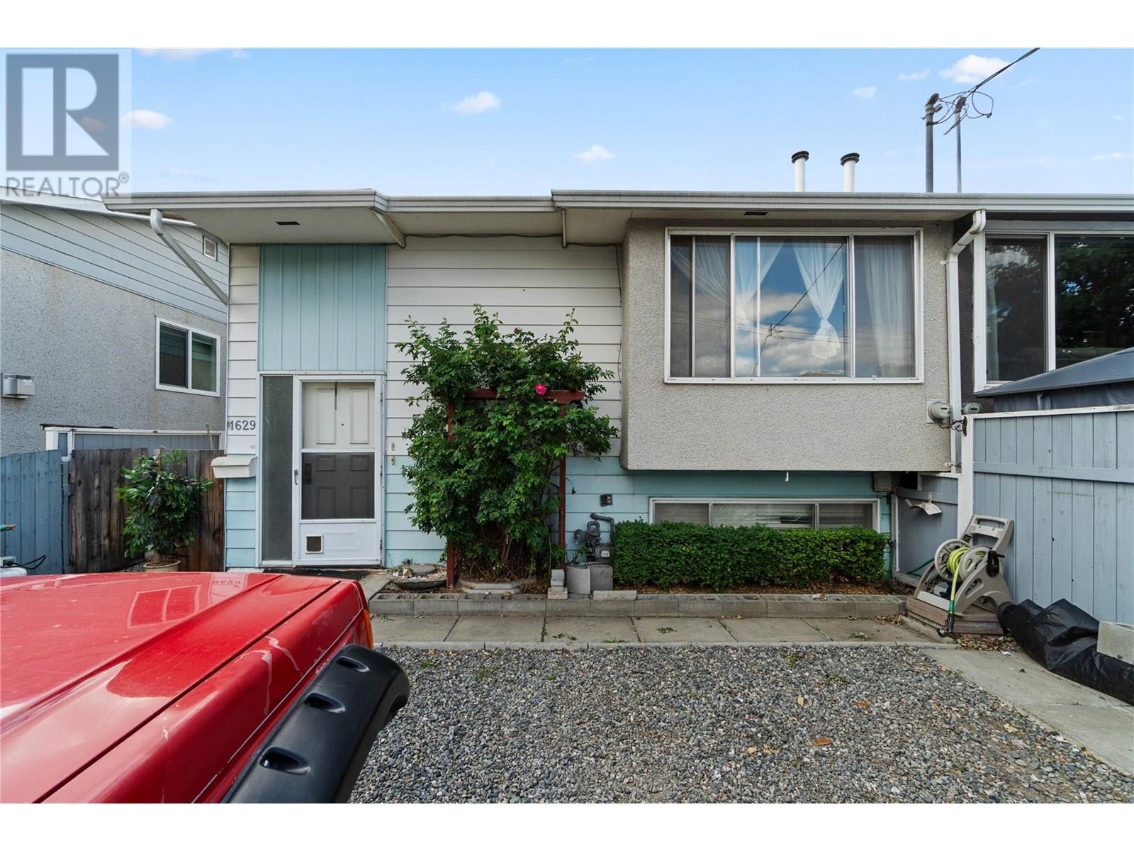 MLS® listing #28609579 for sale located at 1629 Spartan Place