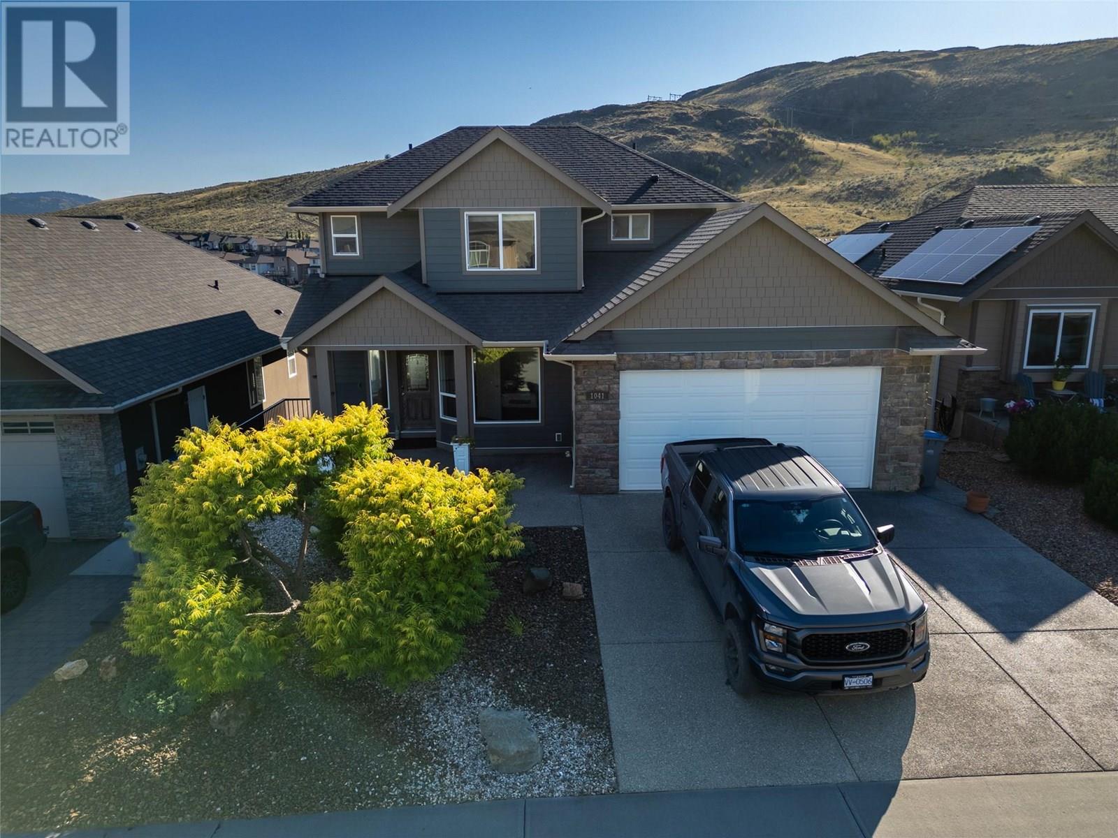 MLS® listing #28613759 for sale located at 1041 SADDLEBACK Court