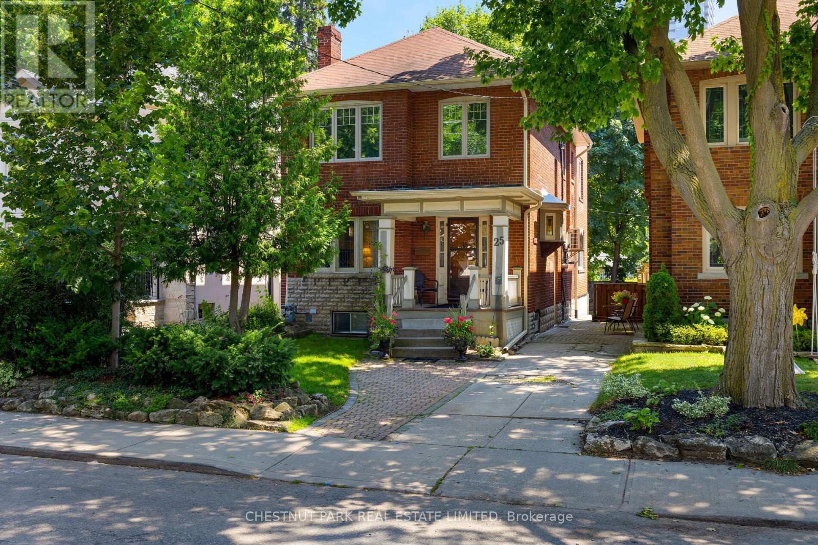 MLS® listing #28615702 for sale located at 25 MAXWELL AVENUE