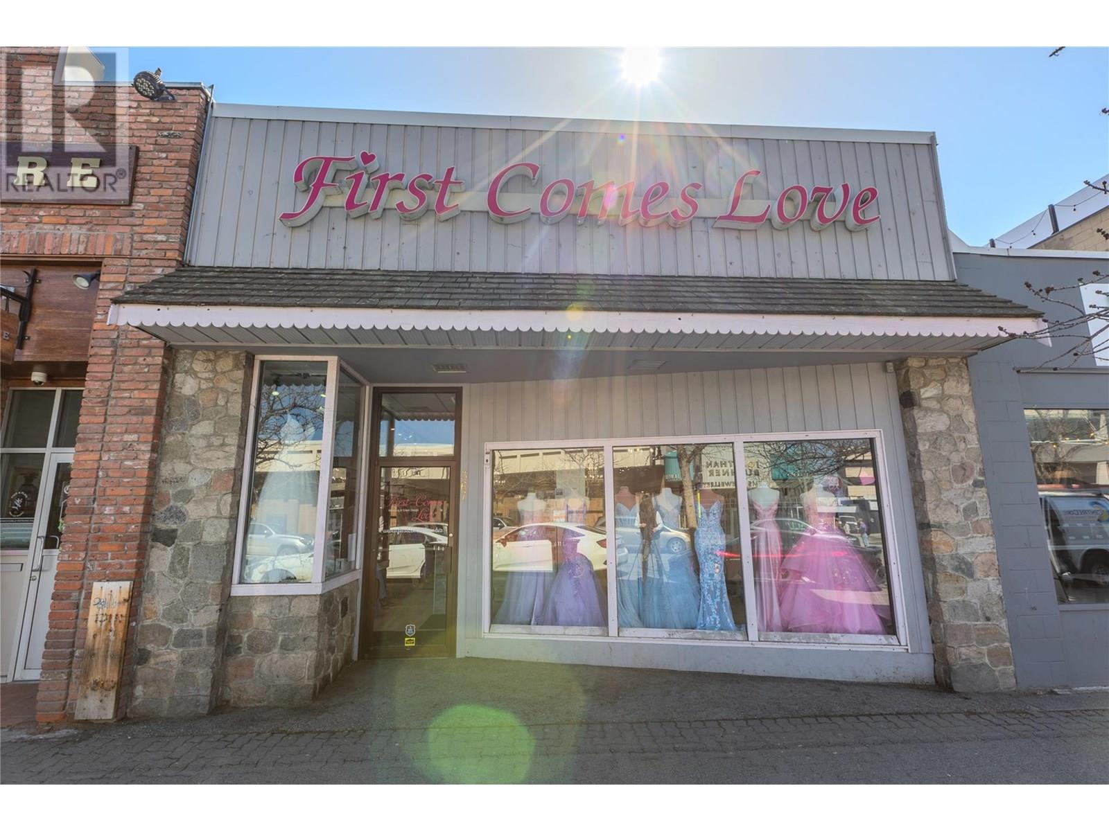 MLS® listing #28616098 for sale located at 367 Victoria Street