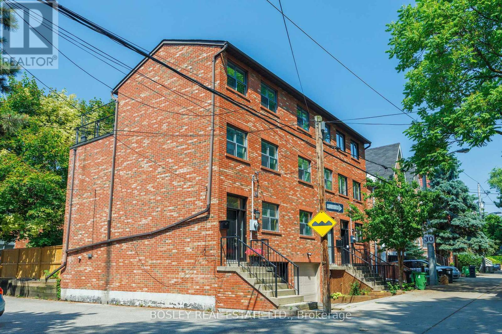 MLS® listing #28624820 for sale located at 186 MILAN STREET