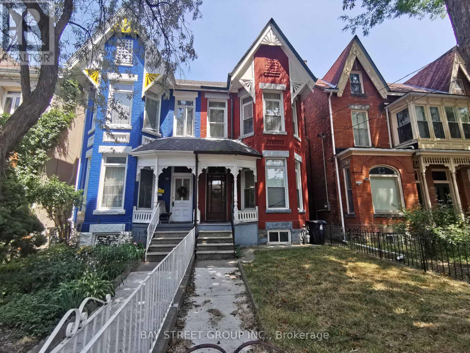 MLS® listing #28630859 for sale located at 35 BORDEN STREET