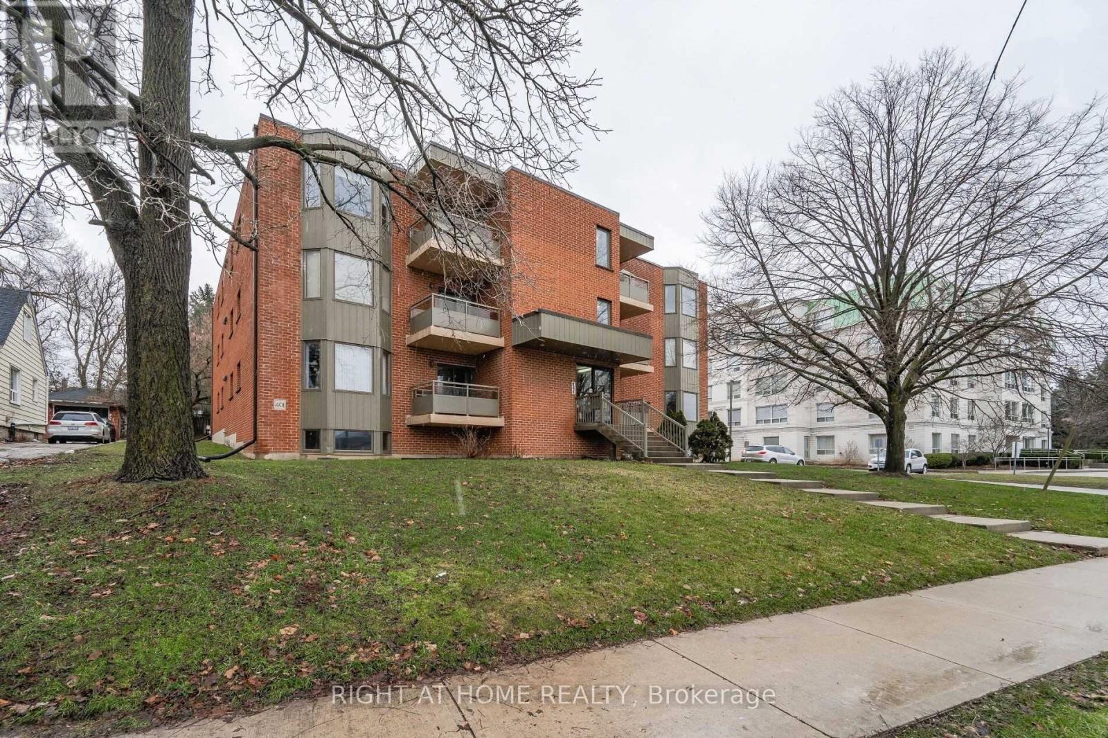 MLS® listing #28633202 for sale located at 101 - 401 ERB STREET W