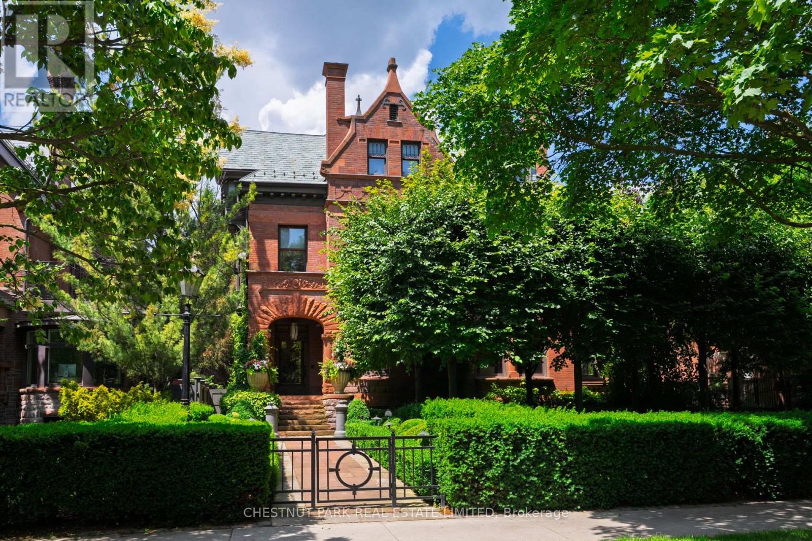 MLS® listing #28639483 for sale located at 20 ELM AVENUE