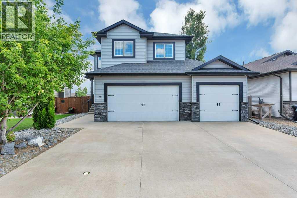 MLS® listing #28642755 for sale located at 48 Chinook Street