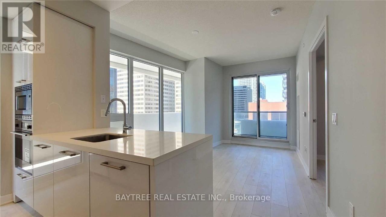 MLS® listing #28643375 for sale located at 809 - 2221 YONGE STREET