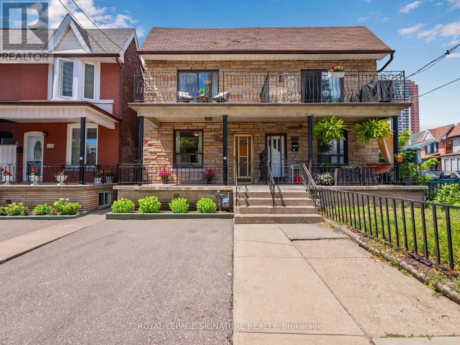 MLS® listing #28645241 for sale located at 240 EMERSON AVENUE