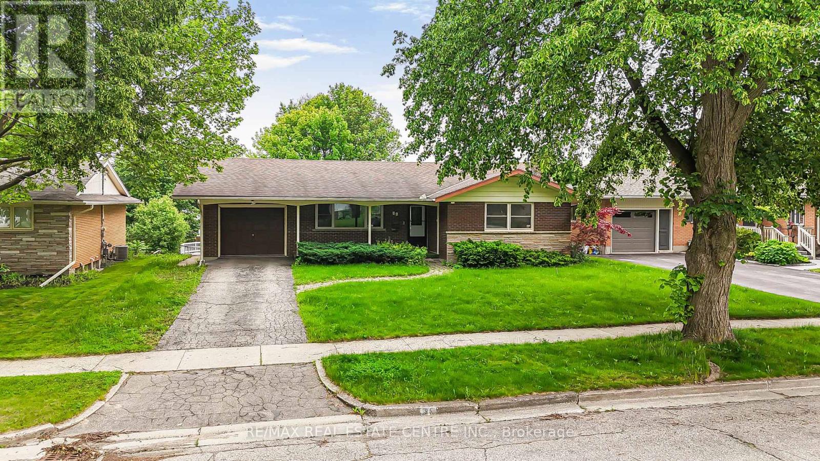 MLS® listing #28645545 for sale located at 95 RIPPLEWOOD CRESCENT