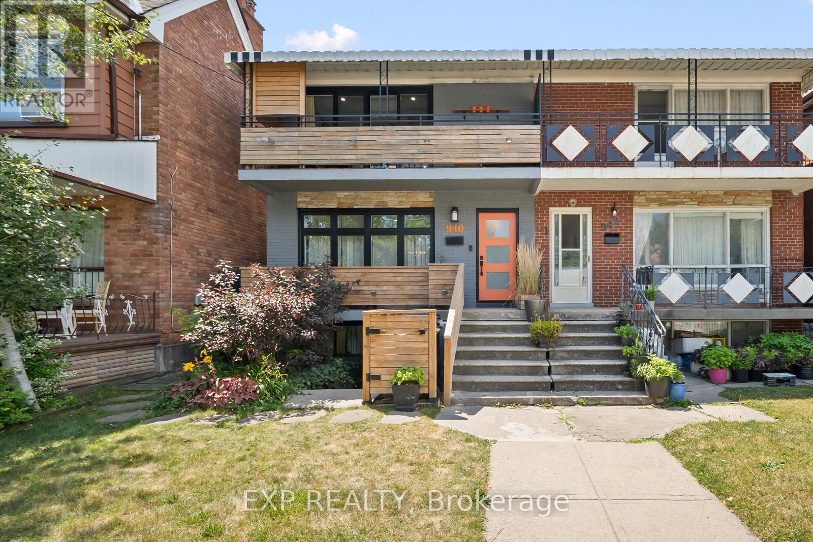 MLS® listing #28648470 for sale located at 940 DOVERCOURT ROAD