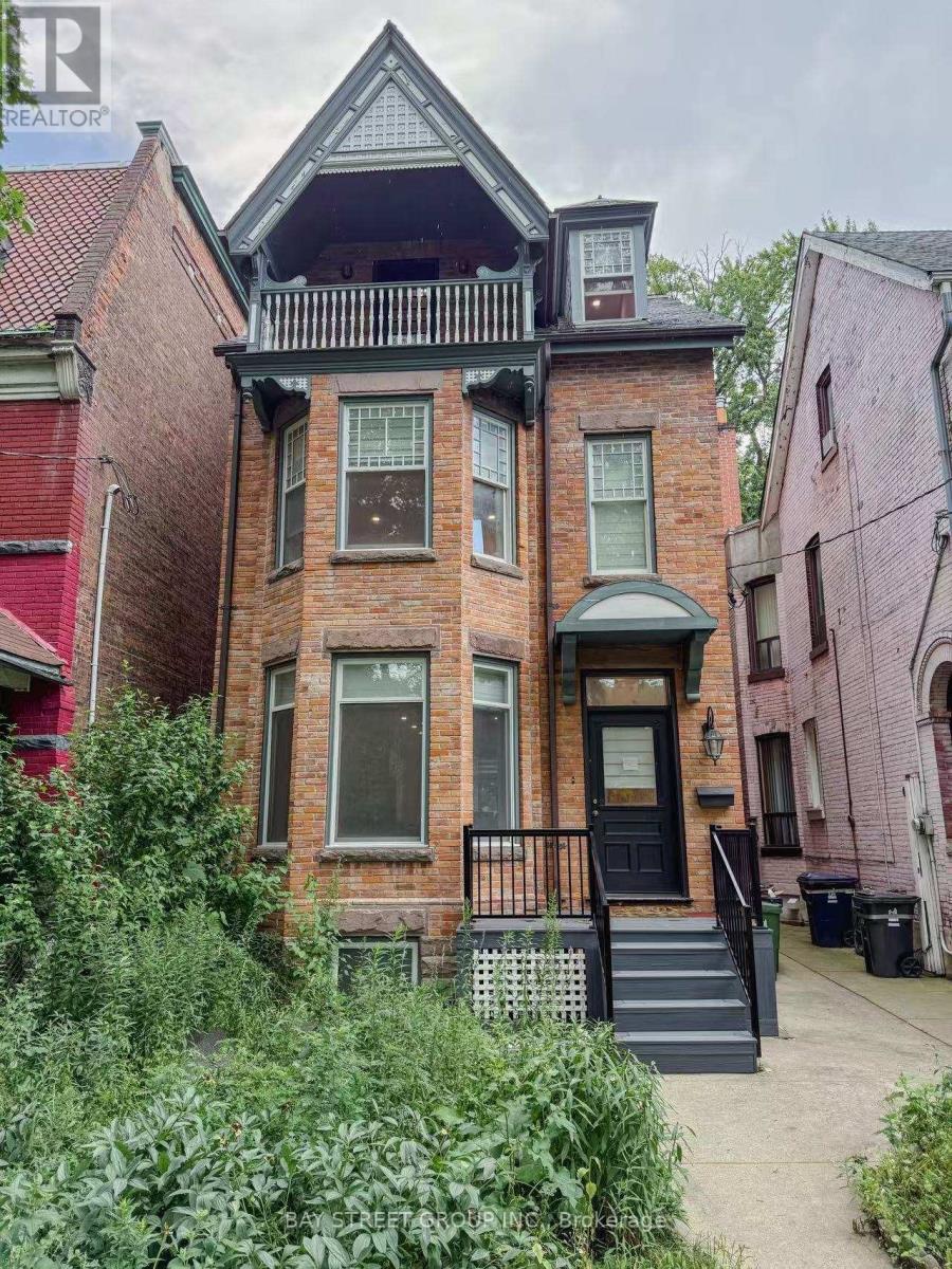 MLS® listing #28653252 for sale located at 61 BRUNSWICK AVENUE