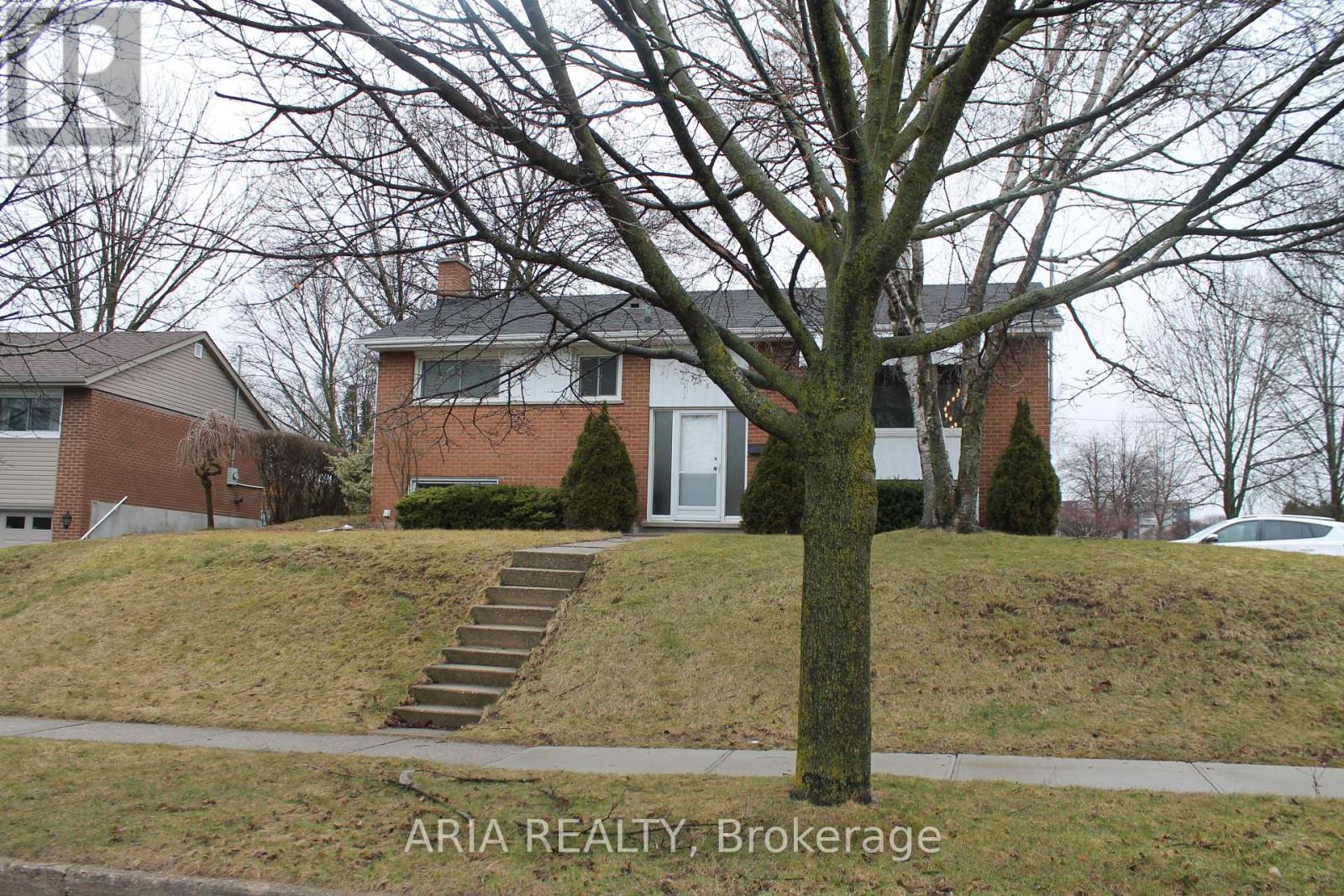 MLS® listing #28658547 for sale located at 188 MAYFIELD AVENUE