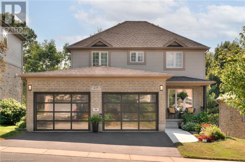 MLS® listing #28659879 for sale located at 69 HEARTHWOOD Crescent