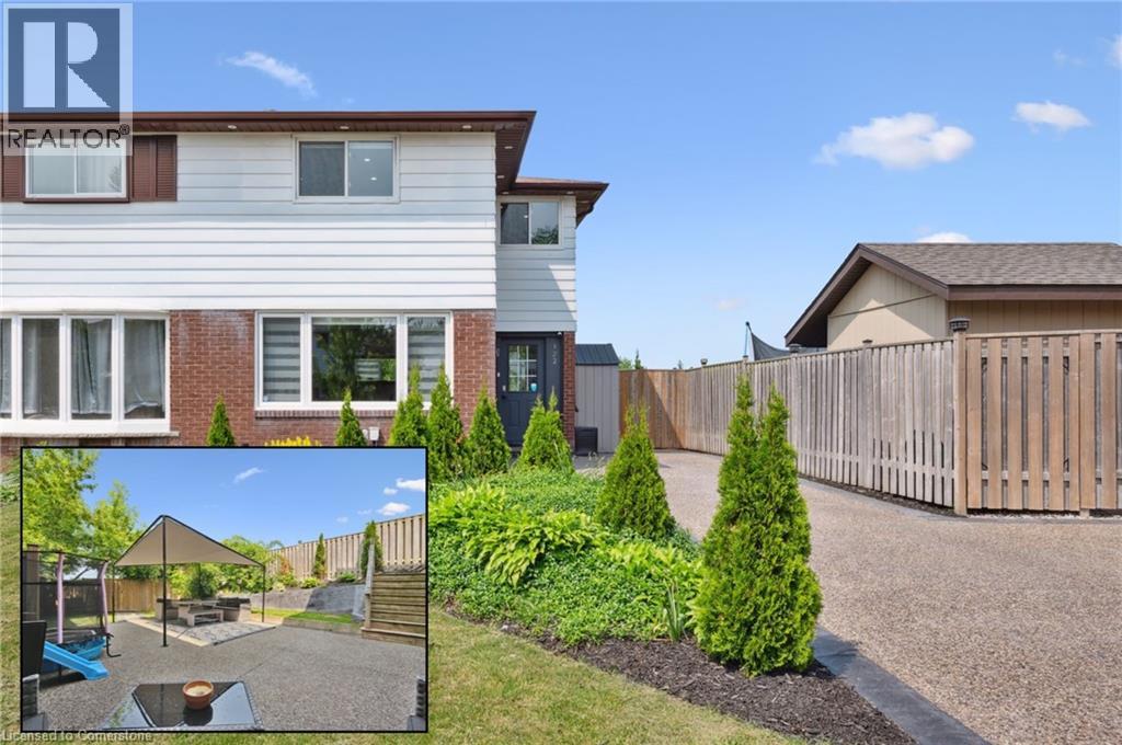MLS® listing #28669628 for sale located at 122 MOOREGATE Crescent