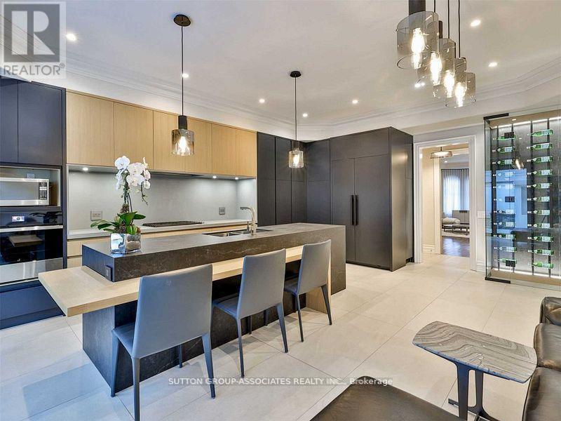 MLS® listing #28674187 for sale located at 31 WEBSTER AVENUE