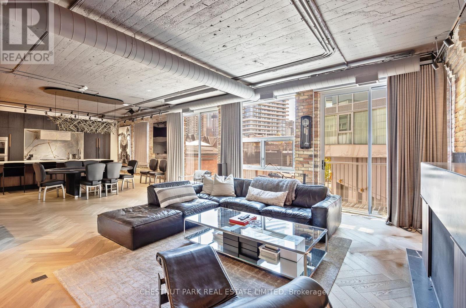 MLS® listing #28676577 for sale located at 201 - 113 DUPONT STREET