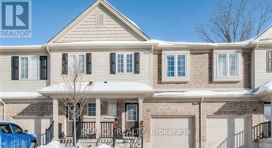 MLS® listing #28677704 for sale located at 19 - 50 PINNACLE DRIVE