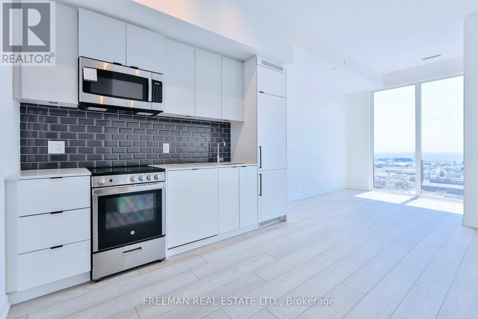 MLS® listing #28679479 for sale located at 1314 - 285 DUFFERIN STREET