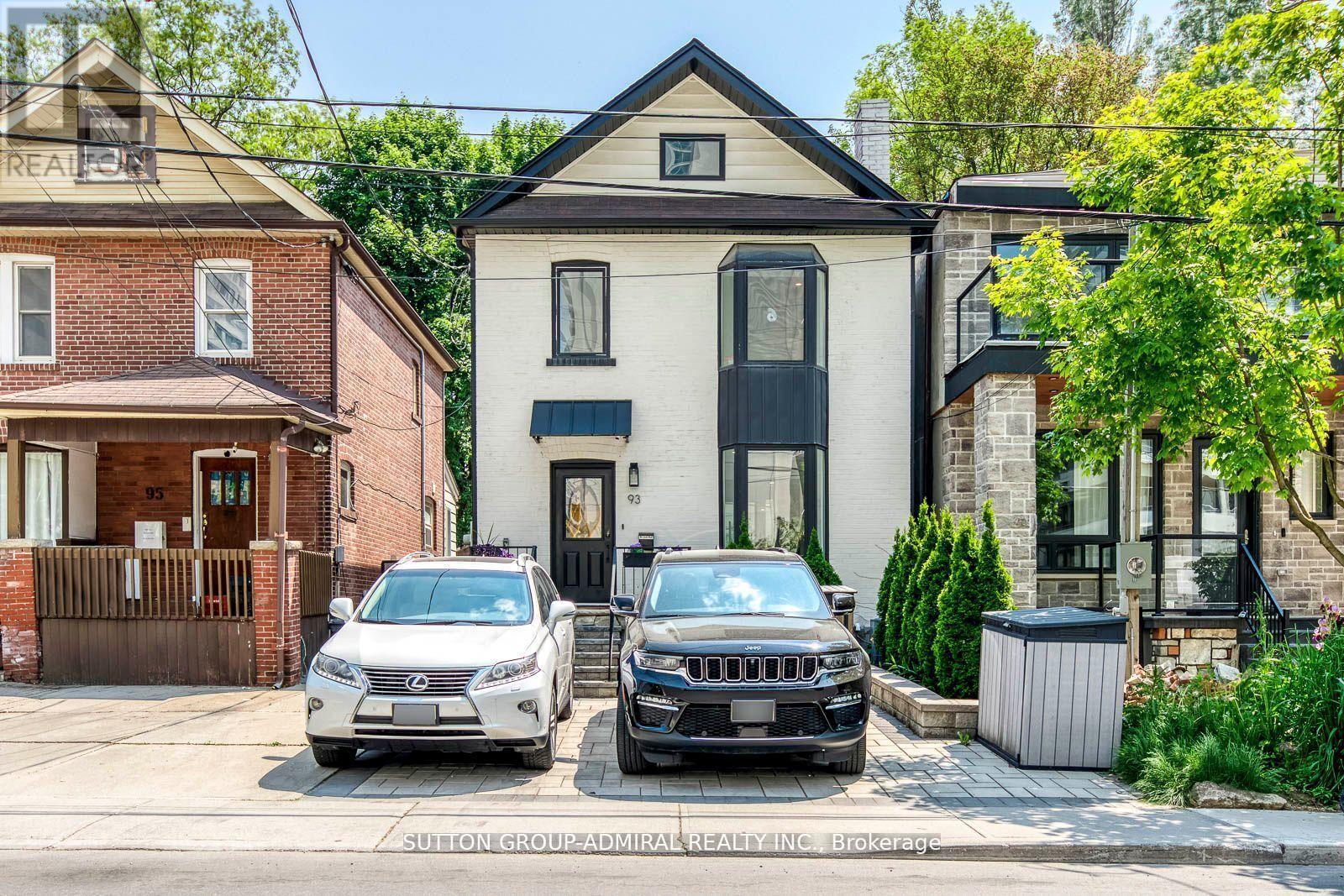 MLS® listing #28680141 for sale located at 93 SOUDAN AVENUE