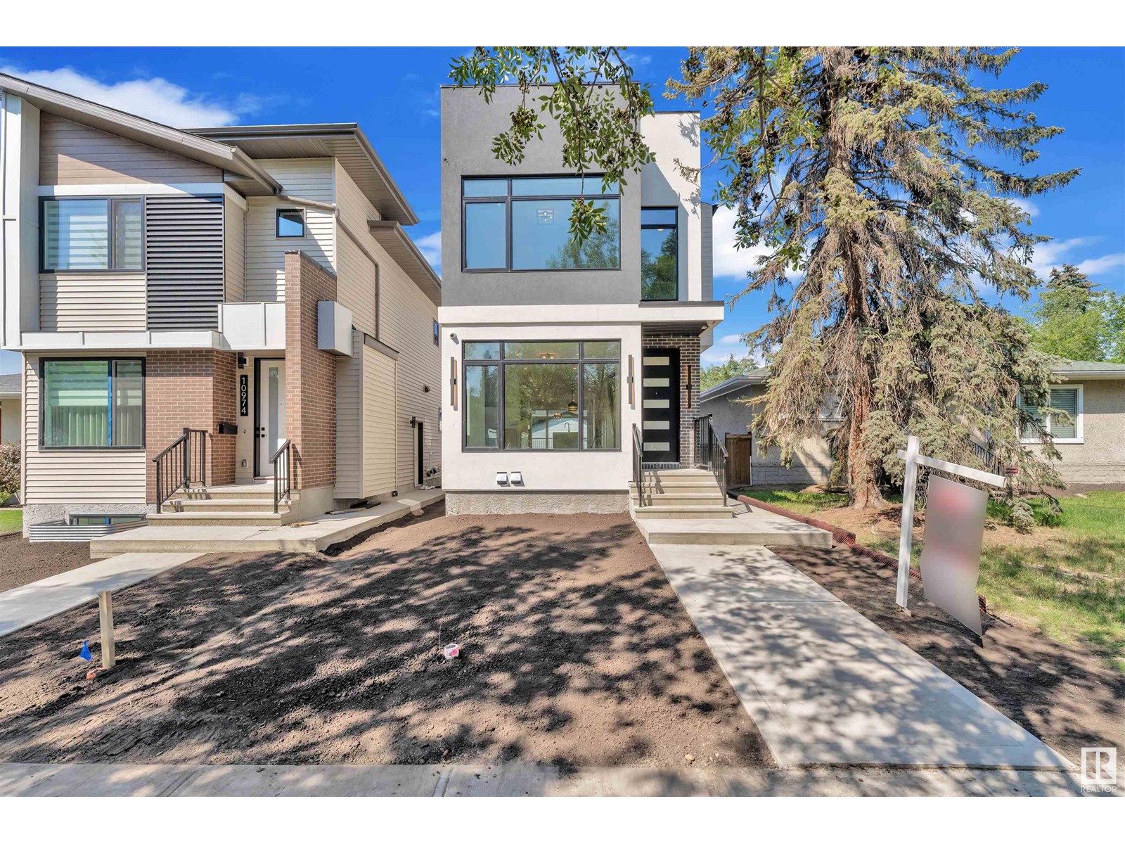 MLS® listing #28686060 for sale located at 10976 138 ST NW