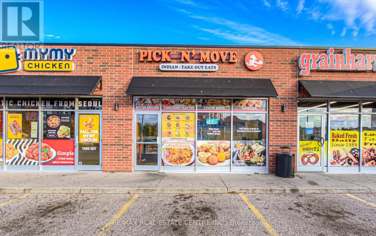 MLS® listing #28686376 for sale located at 106 - 1450 BLOCK LINE ROAD