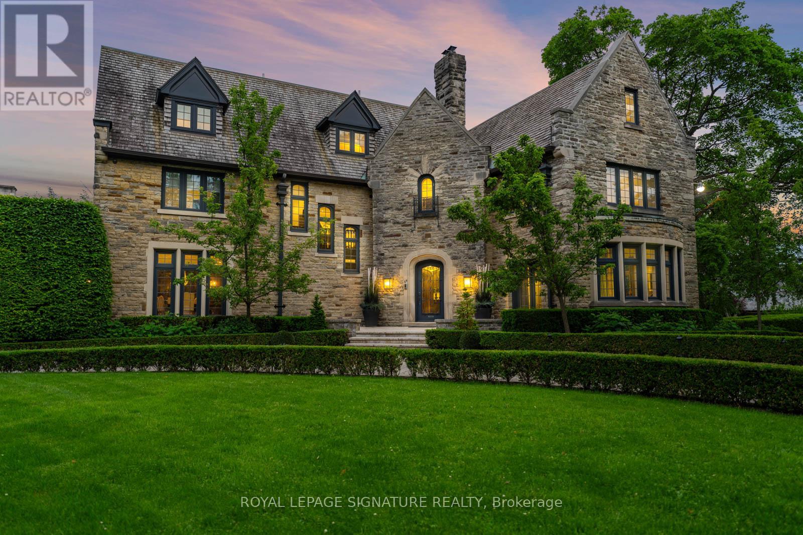 MLS® listing #28695836 for sale located at 64 OLD FOREST HILL ROAD