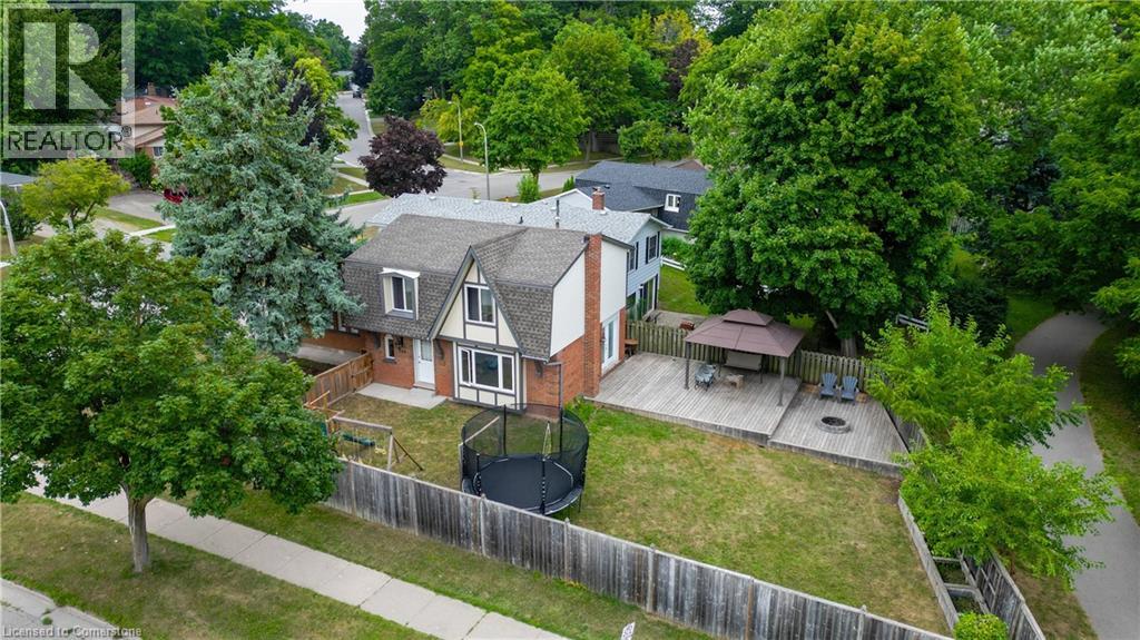 MLS® listing #28698418 for sale located at 204 COUNTRY HILL Drive