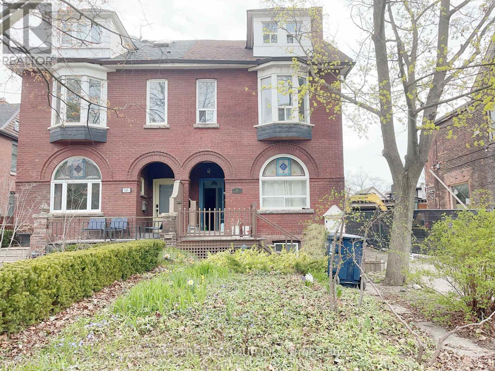 MLS® listing #28699296 for sale located at 163 DELAWARE AVENUE