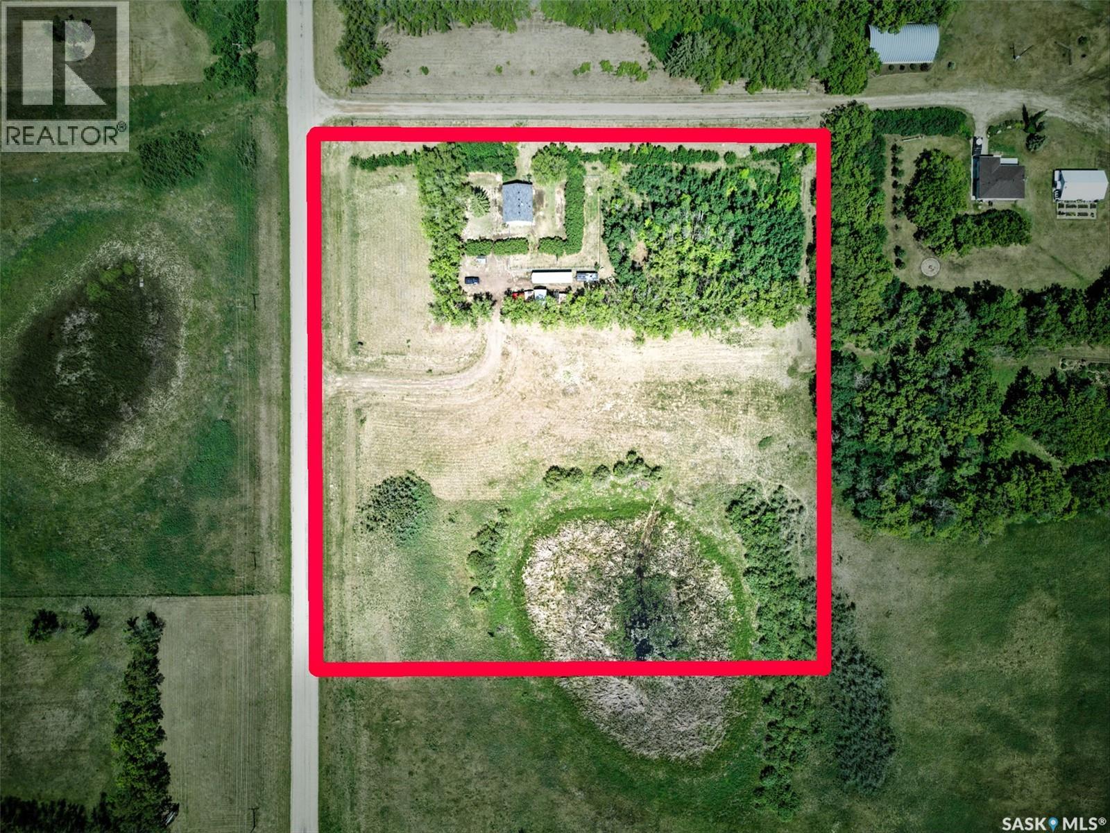 MLS® listing #28701381 for sale located at Mckenzie Acreage