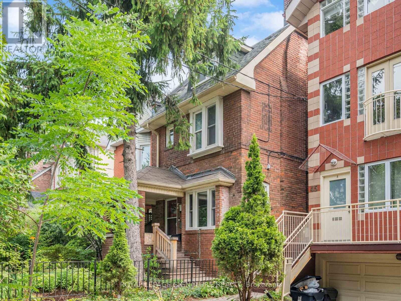 MLS® listing #28702085 for sale located at 47 ARLINGTON AVENUE