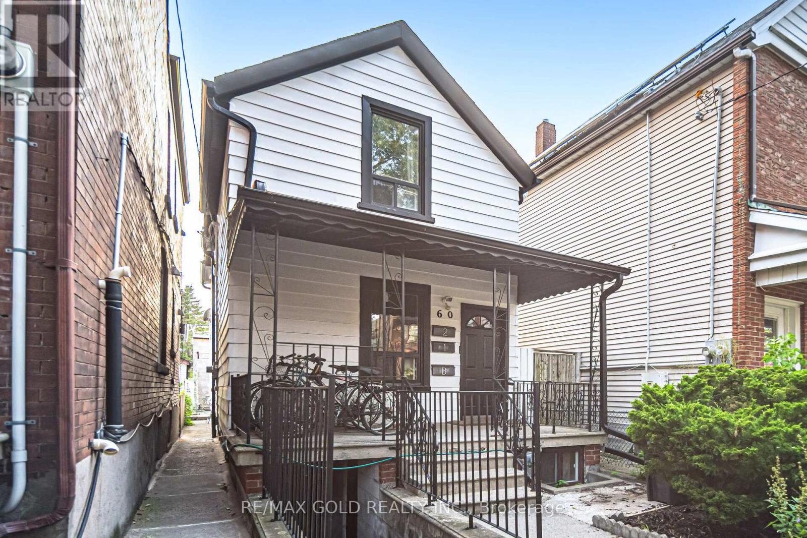 MLS® listing #28703391 for sale located at 60 SALEM AVENUE