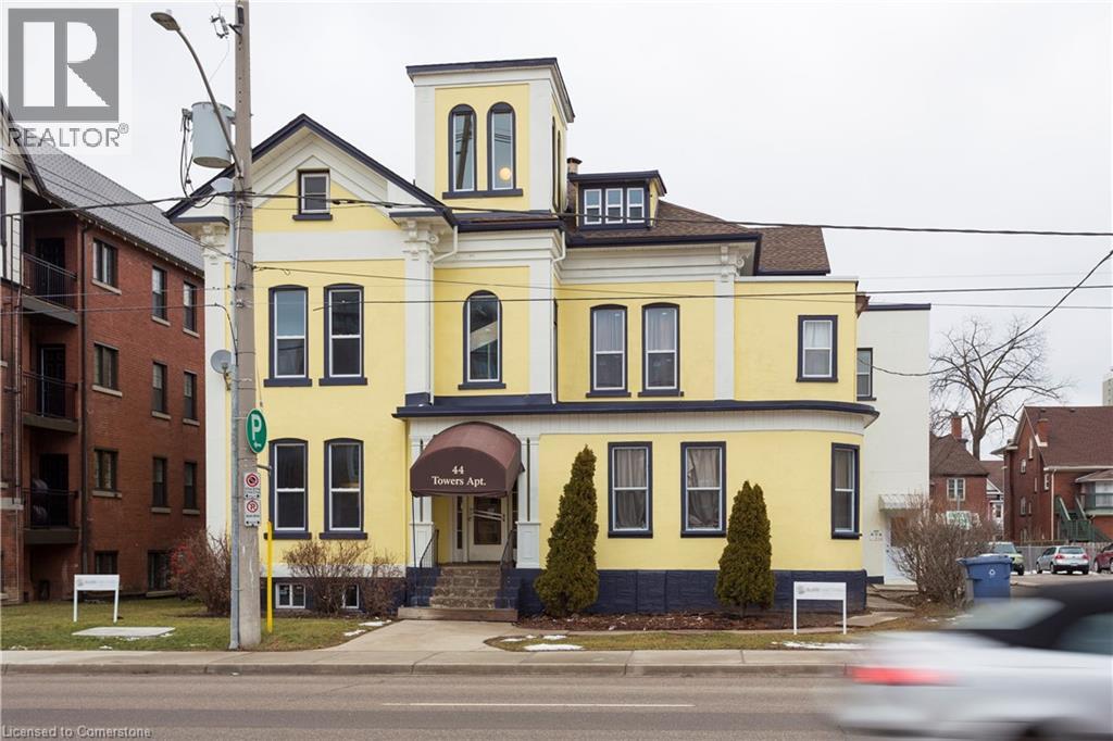 MLS® listing #28706591 for sale located at 44 WEBER Street W