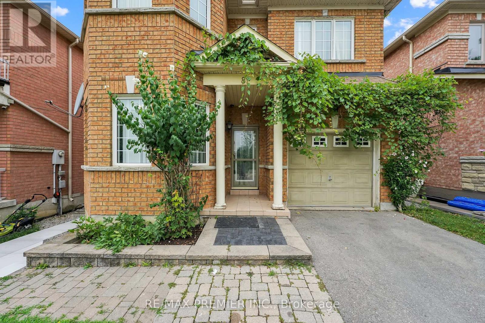 MLS® listing #28715726 for sale located at BSMT - 81 GREENVIEW CIRCLE