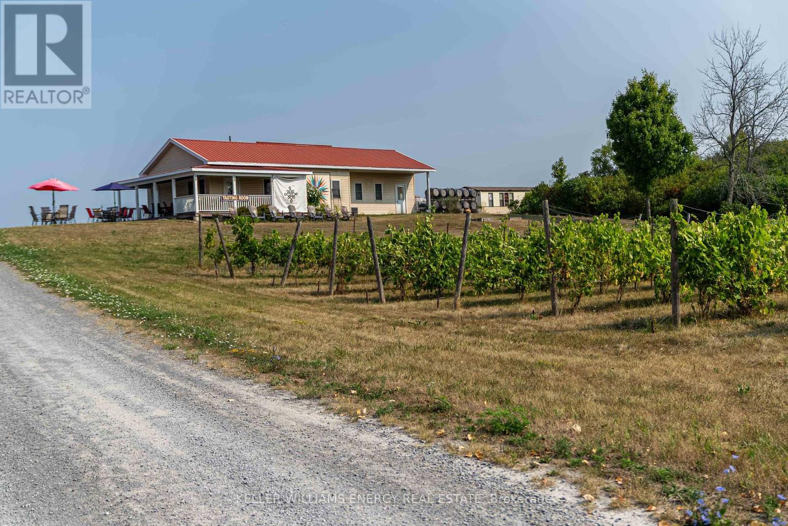 MLS® listing #28715733 for sale located at 804 CLOSSON ROAD
