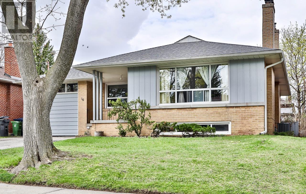 MLS® listing #28715928 for sale located at 16 DARLINGTON DRIVE