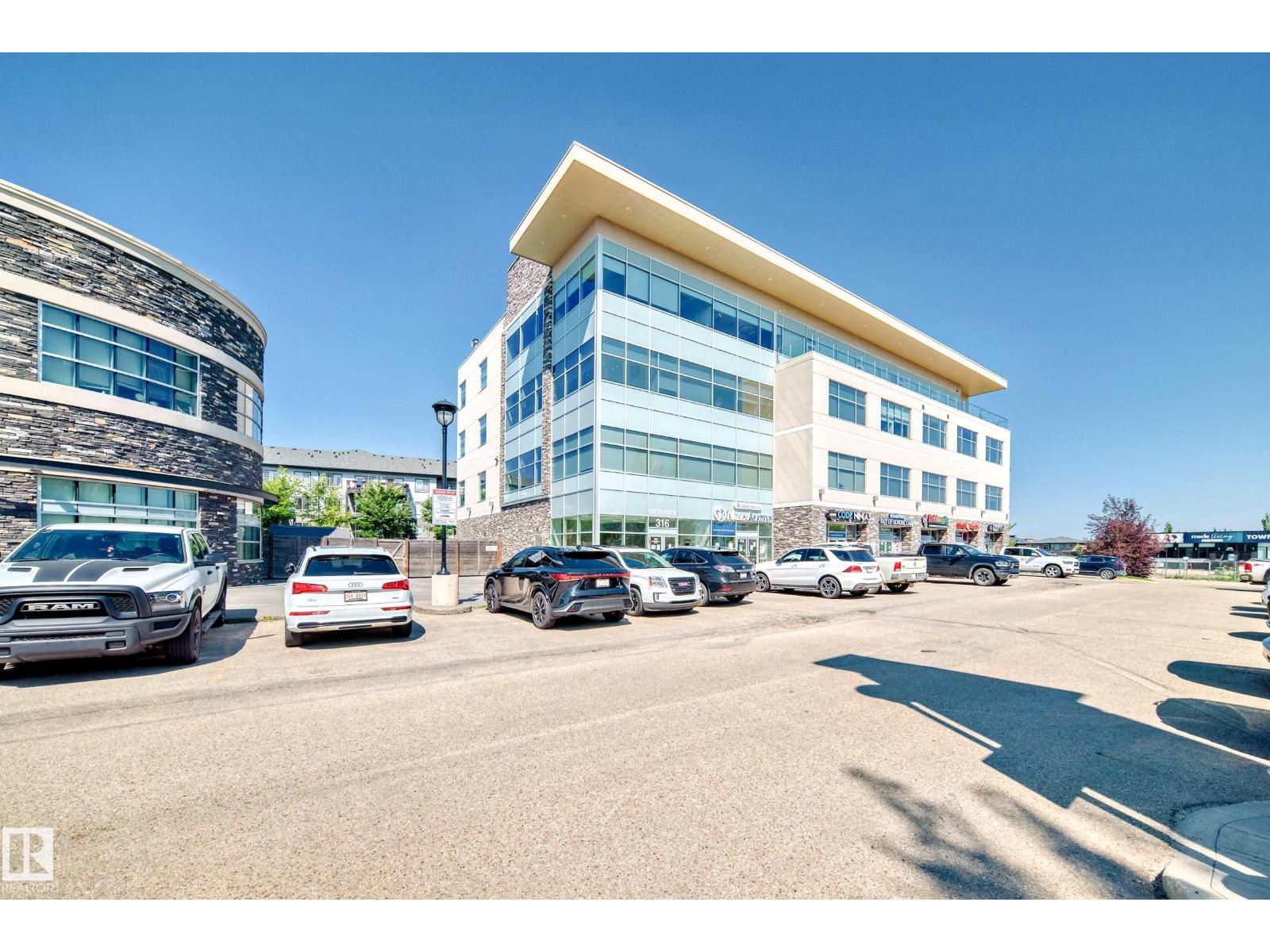 MLS® listing #28716147 for sale located at #204 316 WINDERMERE RD NW