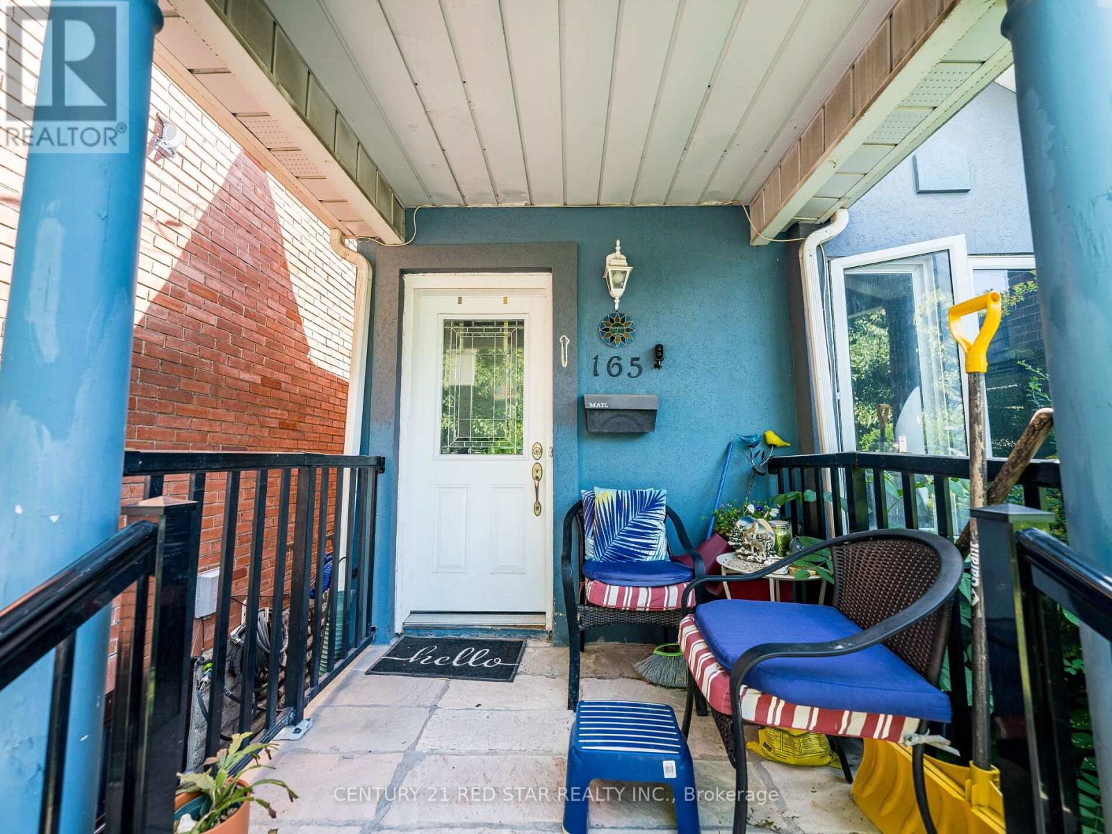 MLS® listing #28717918 for sale located at 165 ROBINA AVENUE