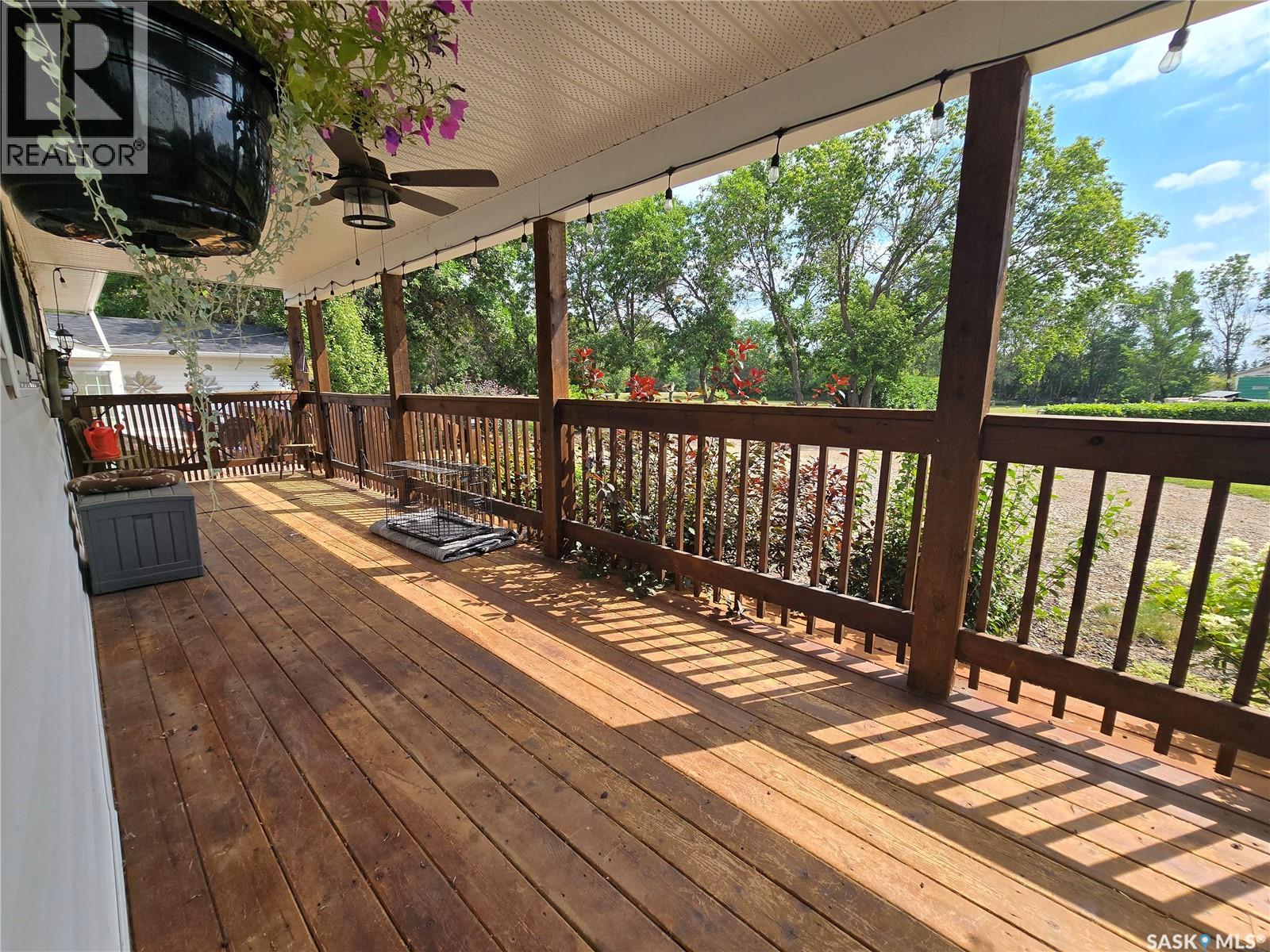 MLS® listing #28718327 for sale located at 28 Gruenthal Dr Acreage