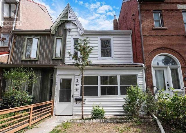 MLS® listing #28719654 for sale located at 243 LIPPINCOTT STREET