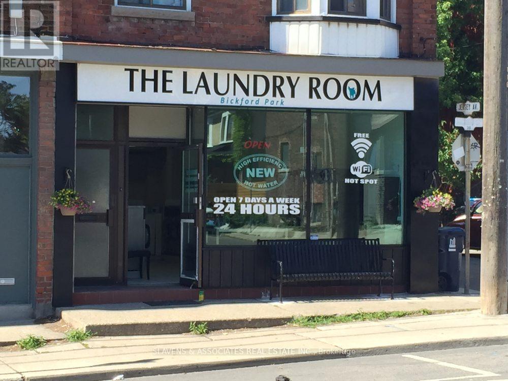 MLS® listing #28721736 for sale located at 318 HARBORD STREET