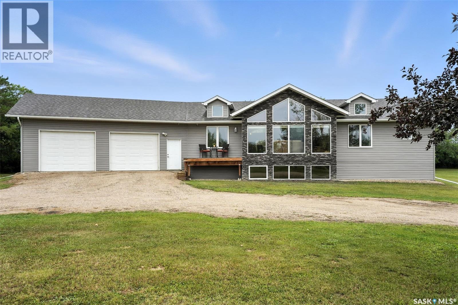 MLS® listing #28722752 for sale located at 537 Rak ROAD
