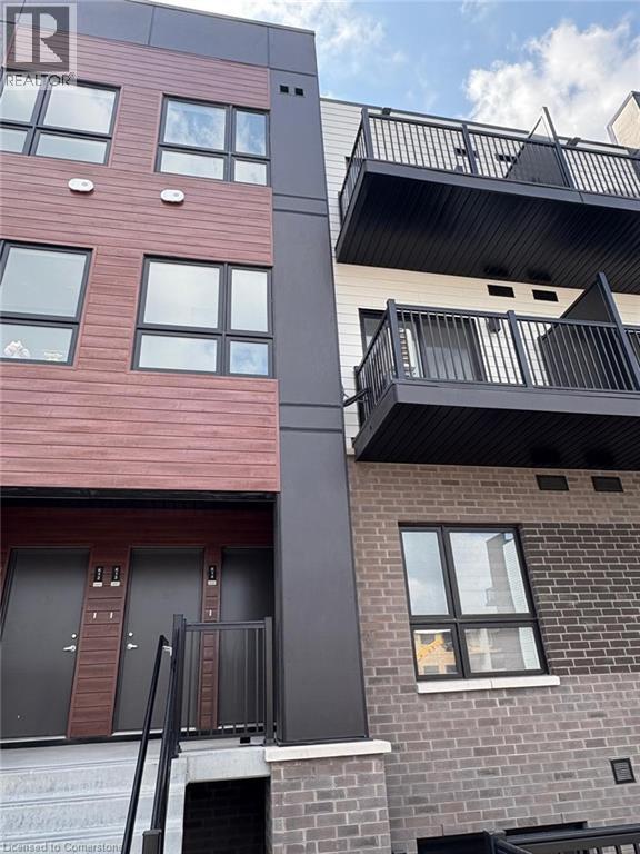 MLS® listing #28723393 for sale located at 40 PALACE Street Unit# K15