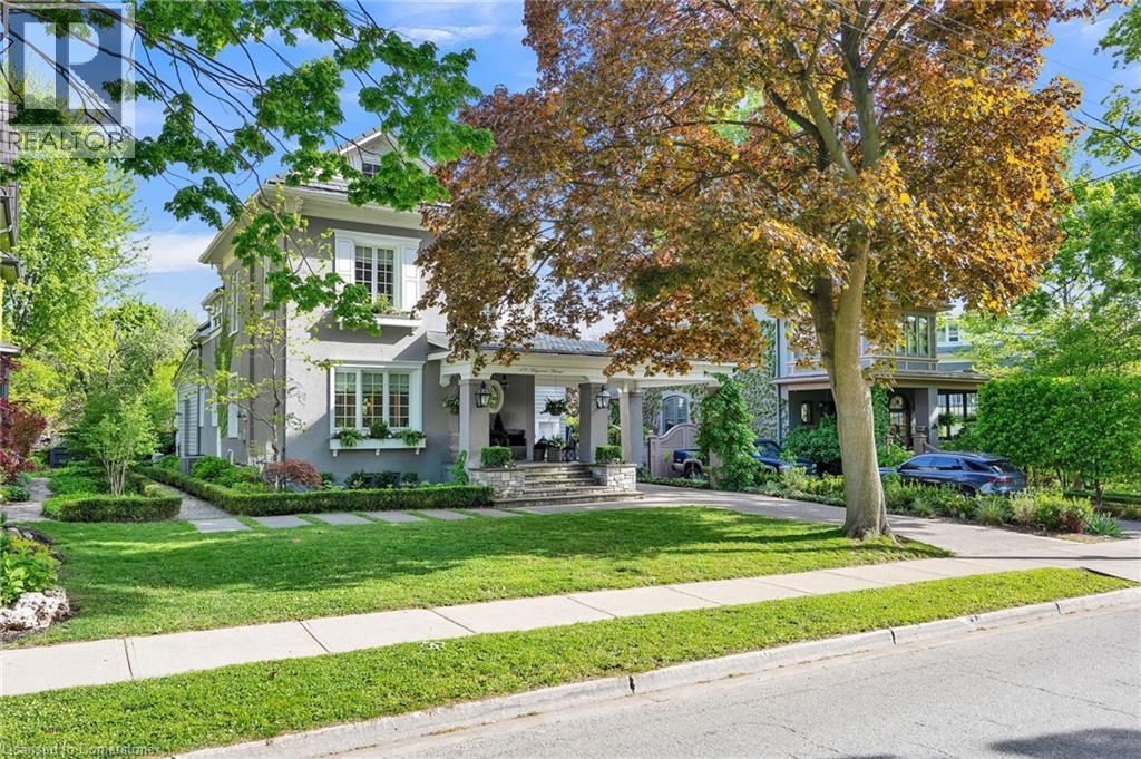 MLS® listing #28723469 for sale located at 19 MAYNARD Avenue